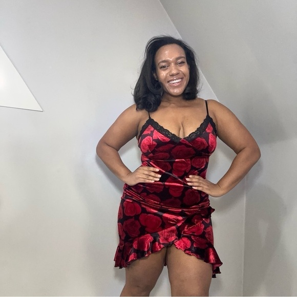 Vintage Hot Kiss red velvet mini dress whimsigoth roses lace lingerie V Day Y2K - Picture 8 of 12